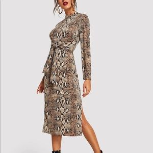 NEW long sleeve snakeskin side slit midi dress